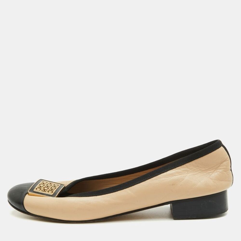 Ch Carolina Herrera Size 38 Cream/black Leather Logo Cap Toe Ballet Flats